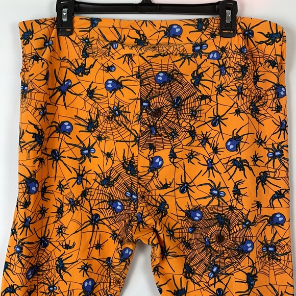 LuLaRoe Orange & Black Spider & Web Halloween Leggings - Size TC2 (18+) - Picture 5 of 7